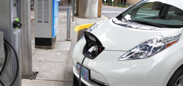 electric car battery recharging
